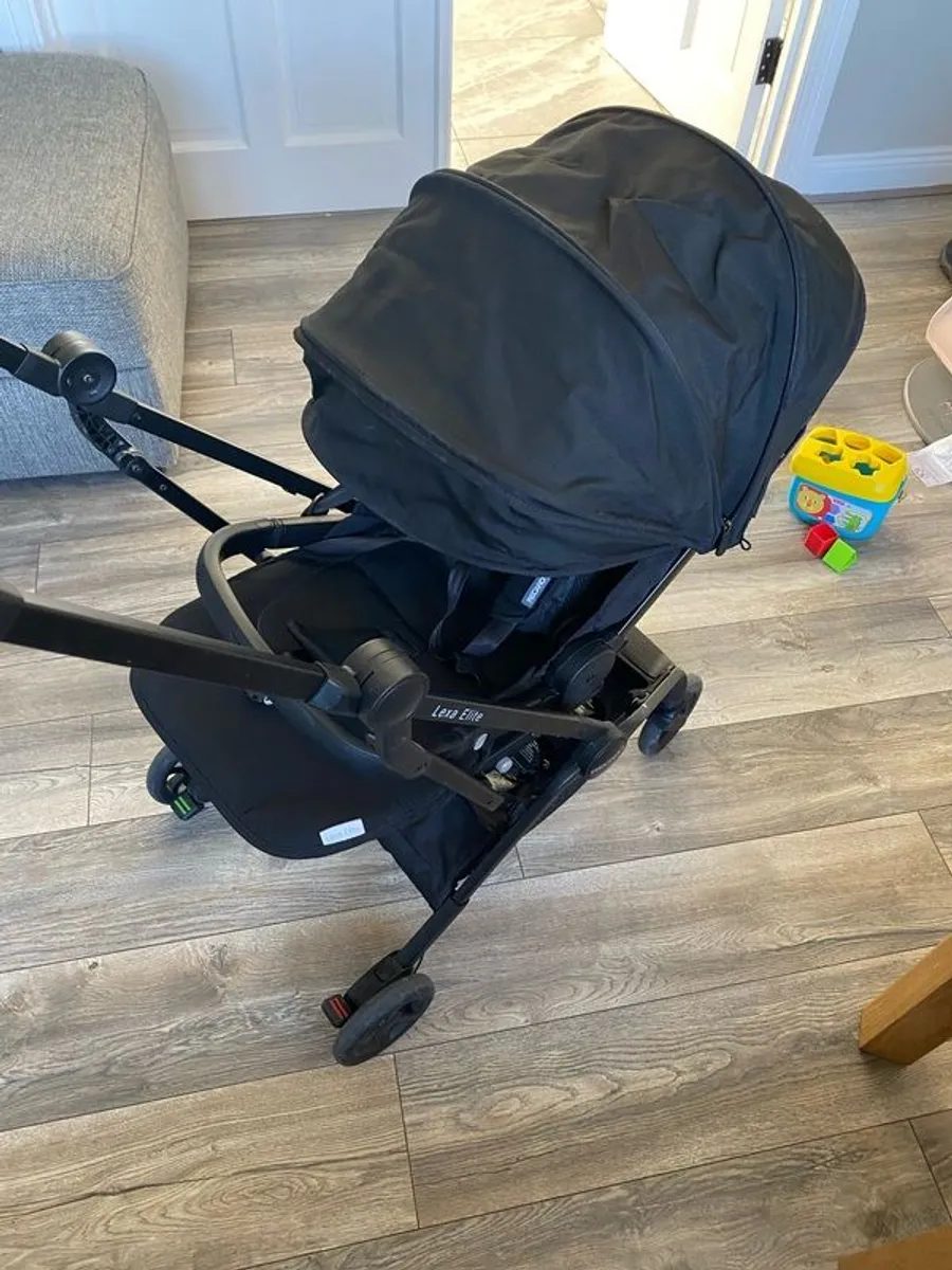 Recaro Lexa Elite lightweight stroller - Image 3