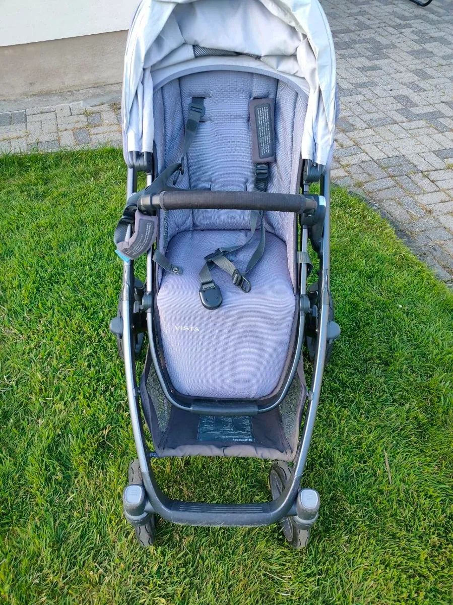 Uppababy Vista pram - Image 3