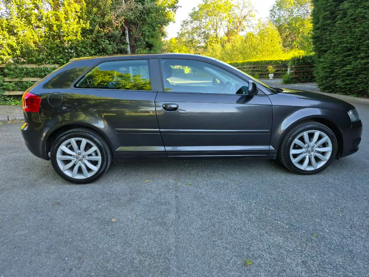 AUDi A3**1.6TDi**LOW MILEAGE**VERY CLEAN** - Image 4