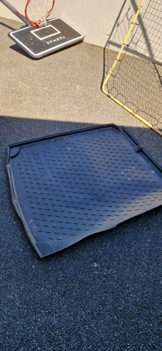 VW jetta 2016 boot liner