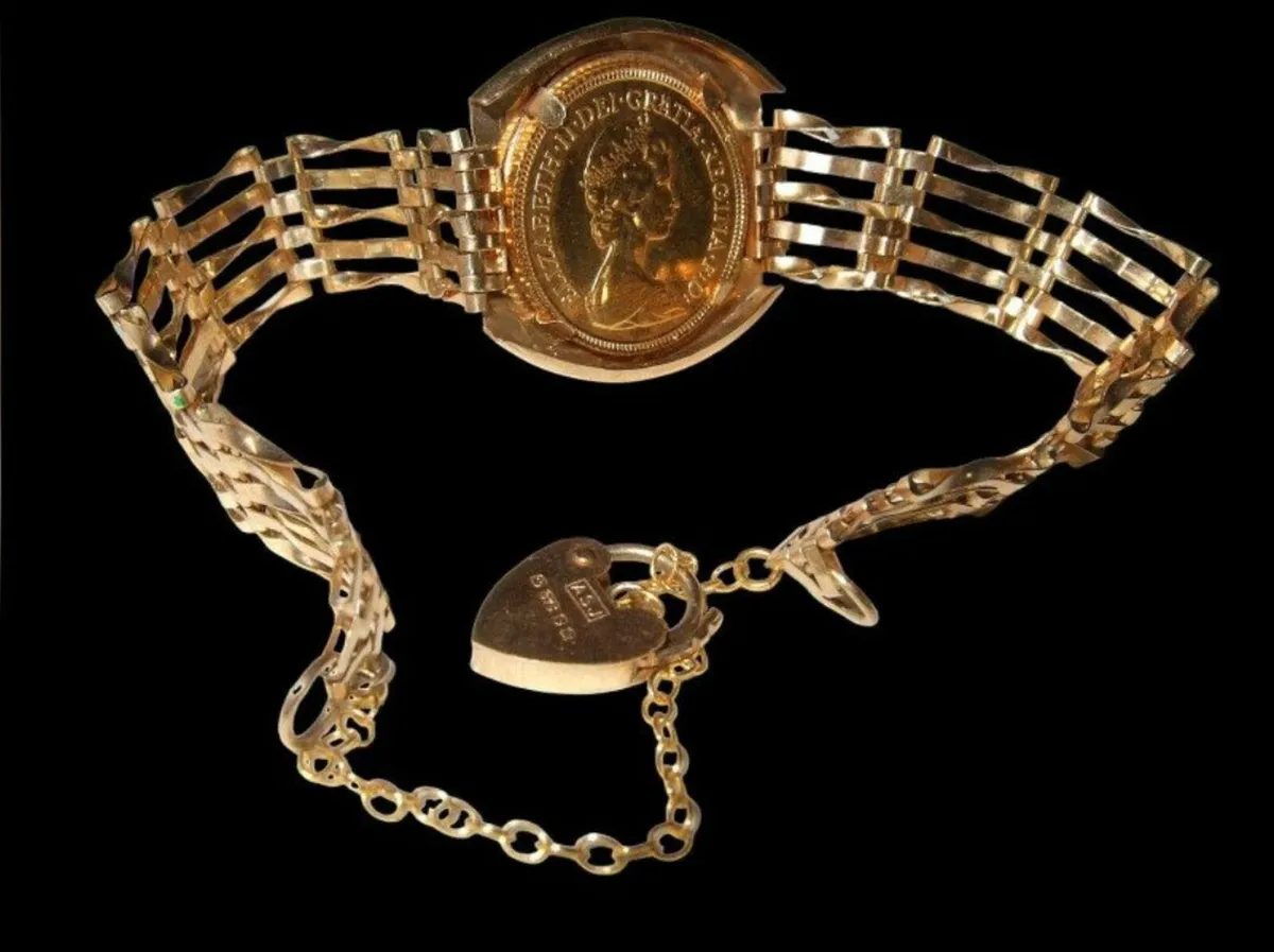 Vintage Hallmarked 9ct Gold Bracelet - Image 4
