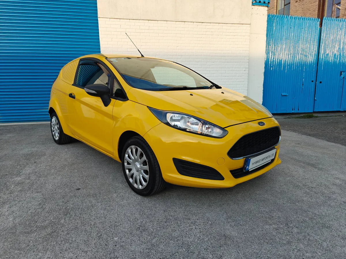 2017 FORD FIESTA VAN 1.5 TDCI - Image 1