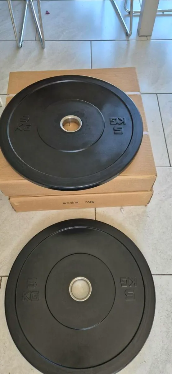 Brand new 4x5 kilo Olympic bumper weight plates - Image 1