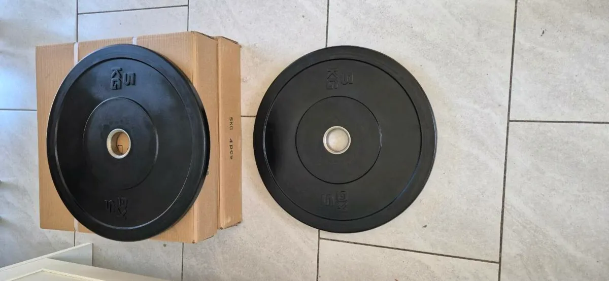 Brand new 4x5 kilo Olympic bumper weight plates - Image 4