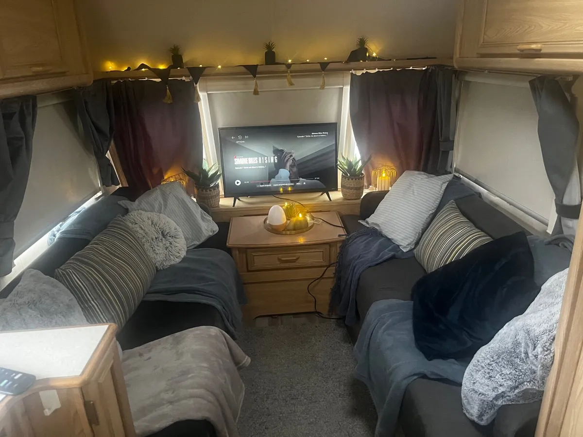 Caravan - Image 4