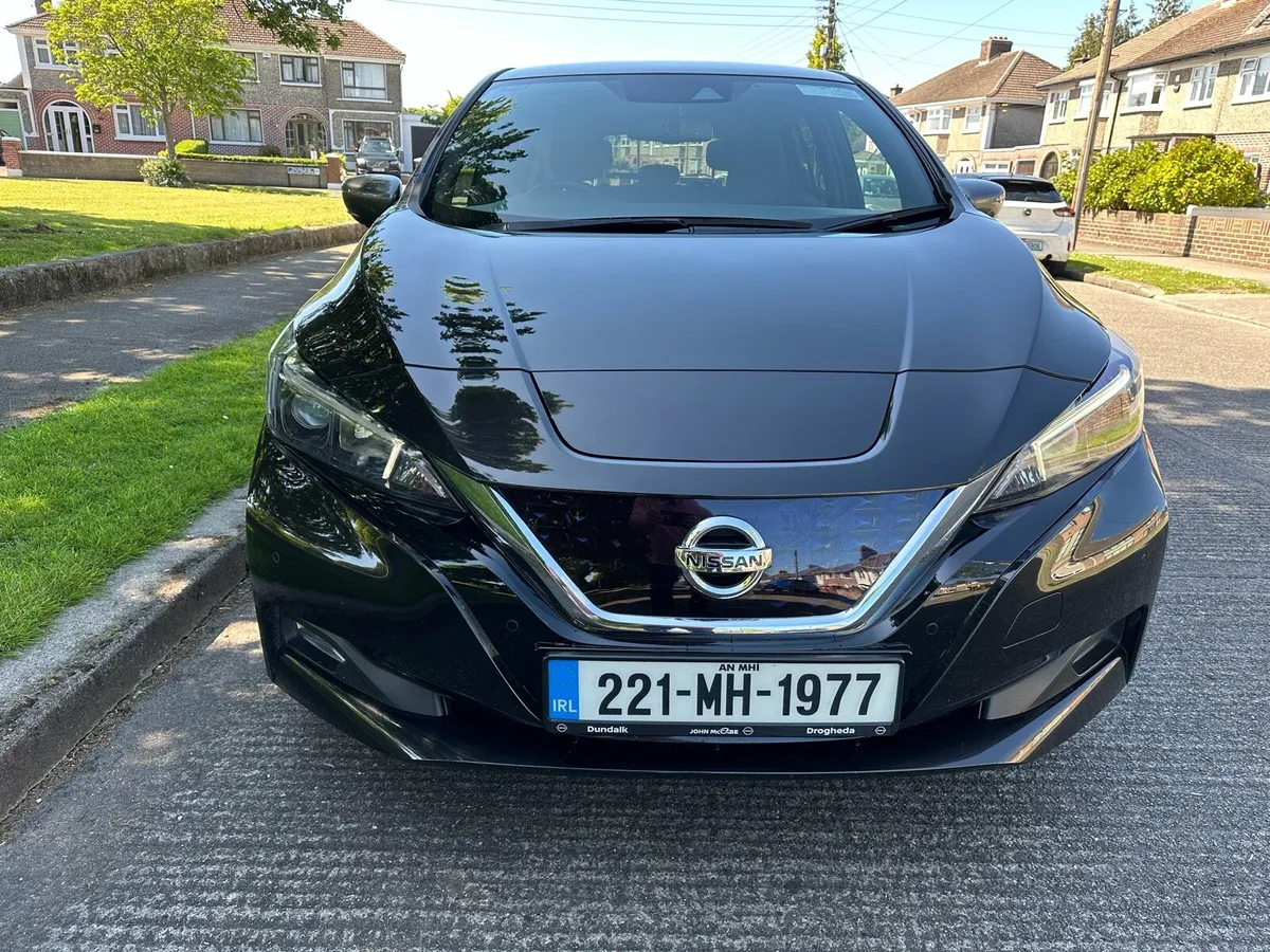 2022 NISSAN LEAF EV SV PREMIUM COLD PK 40KW - Image 2