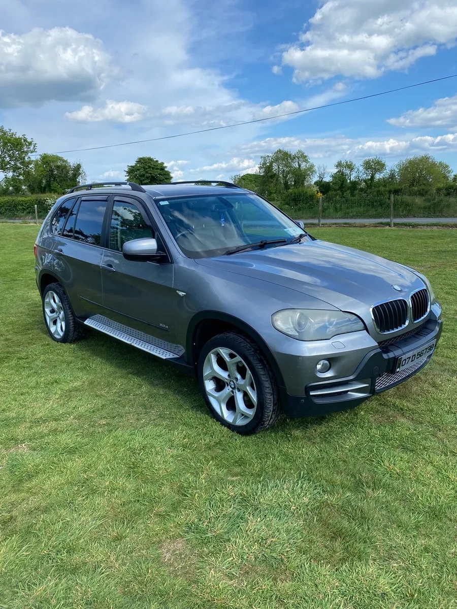 BMW X5 - Image 1