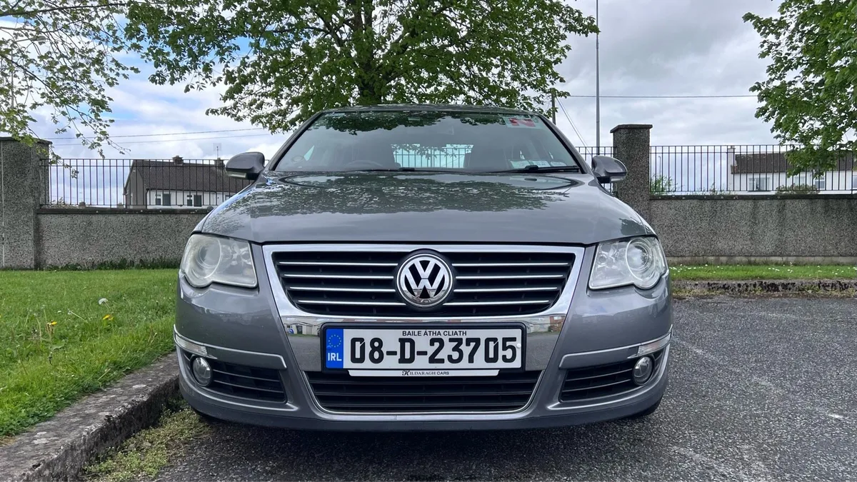VW Passat 1.4 TSI Petrol - Image 2
