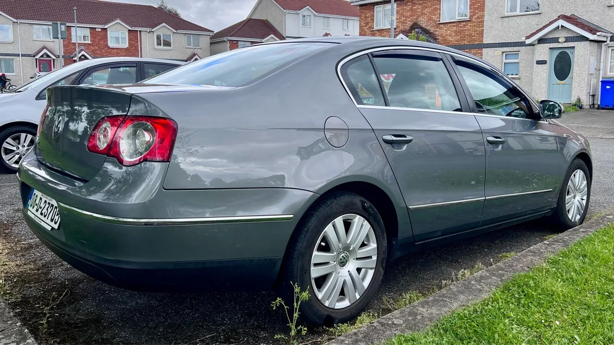 VW Passat 1.4 TSI Petrol - Image 3