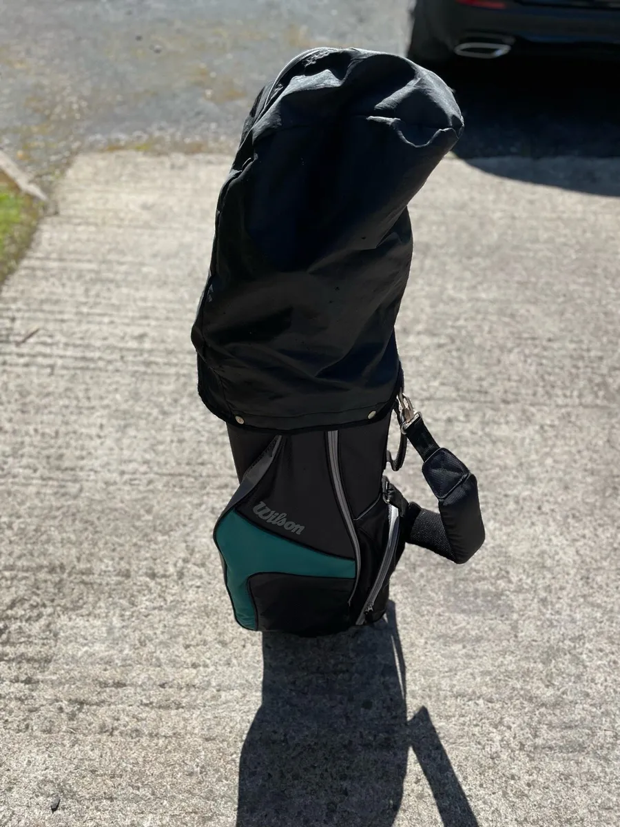 Wilson women’s nomad golf set - Image 1
