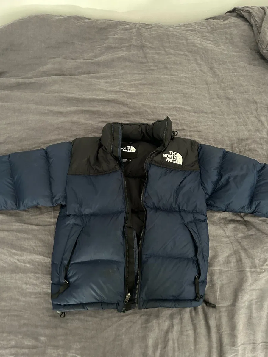 North face puffer jacket - Image 1