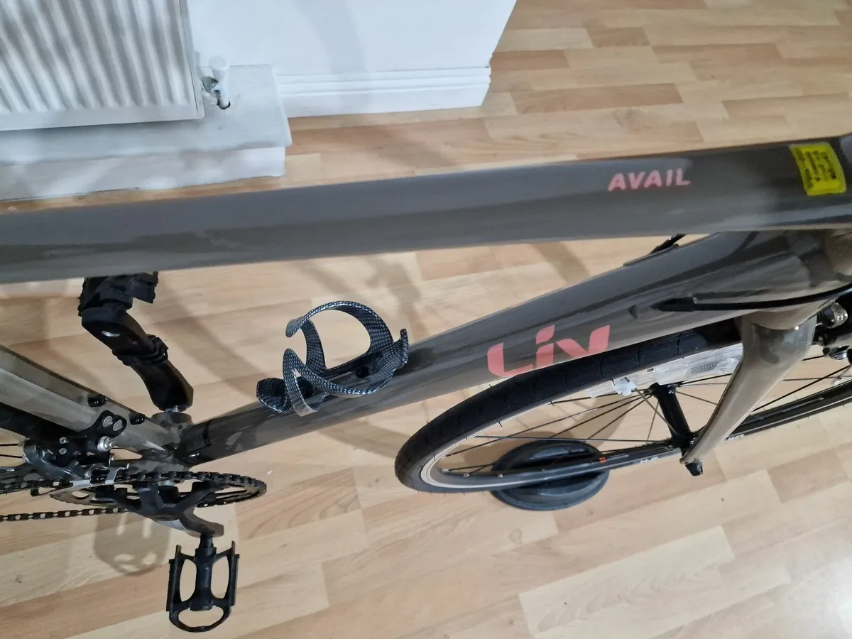 GIANT LIV 2 Ladies Bike Size Small - Image 4