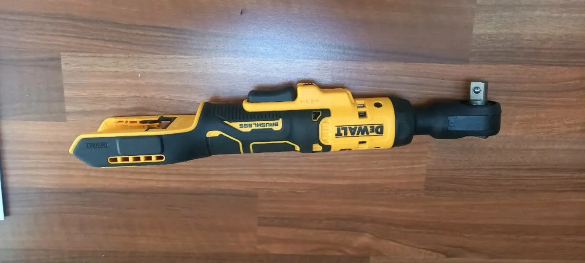Dewalt DCF512 18v Ratchet - Image 2