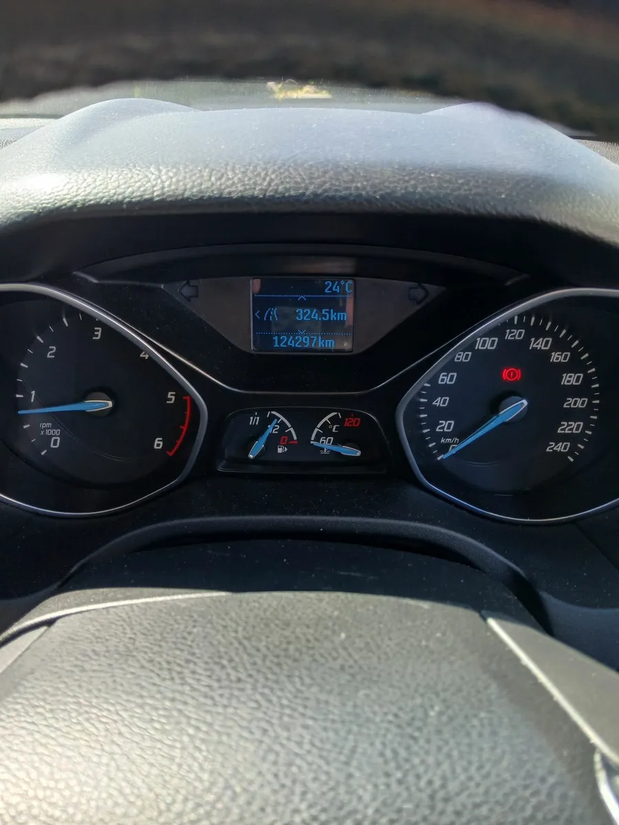 Ford Focus 2013 - Image 3