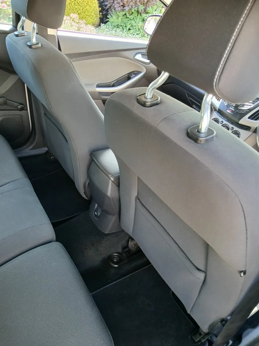 Ford Focus 2013 - Image 4