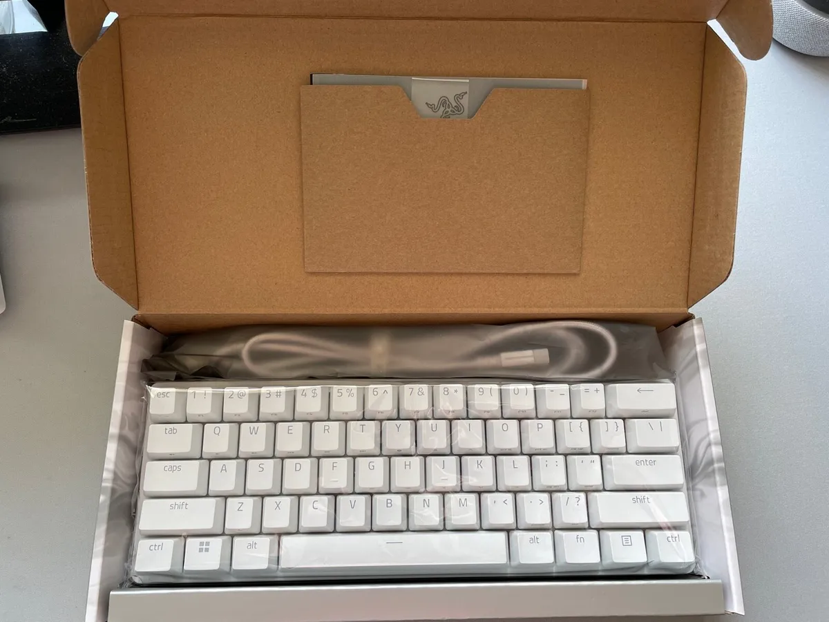 Razer Huntsman Mini Keyboard - Image 1