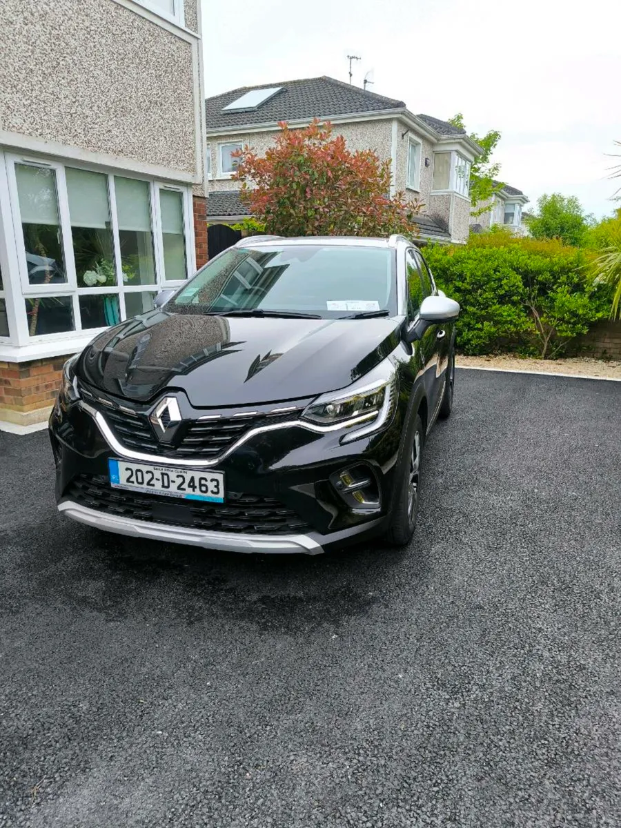 Renault Captur II S-edition DCI 95bhp 5DR - Image 2