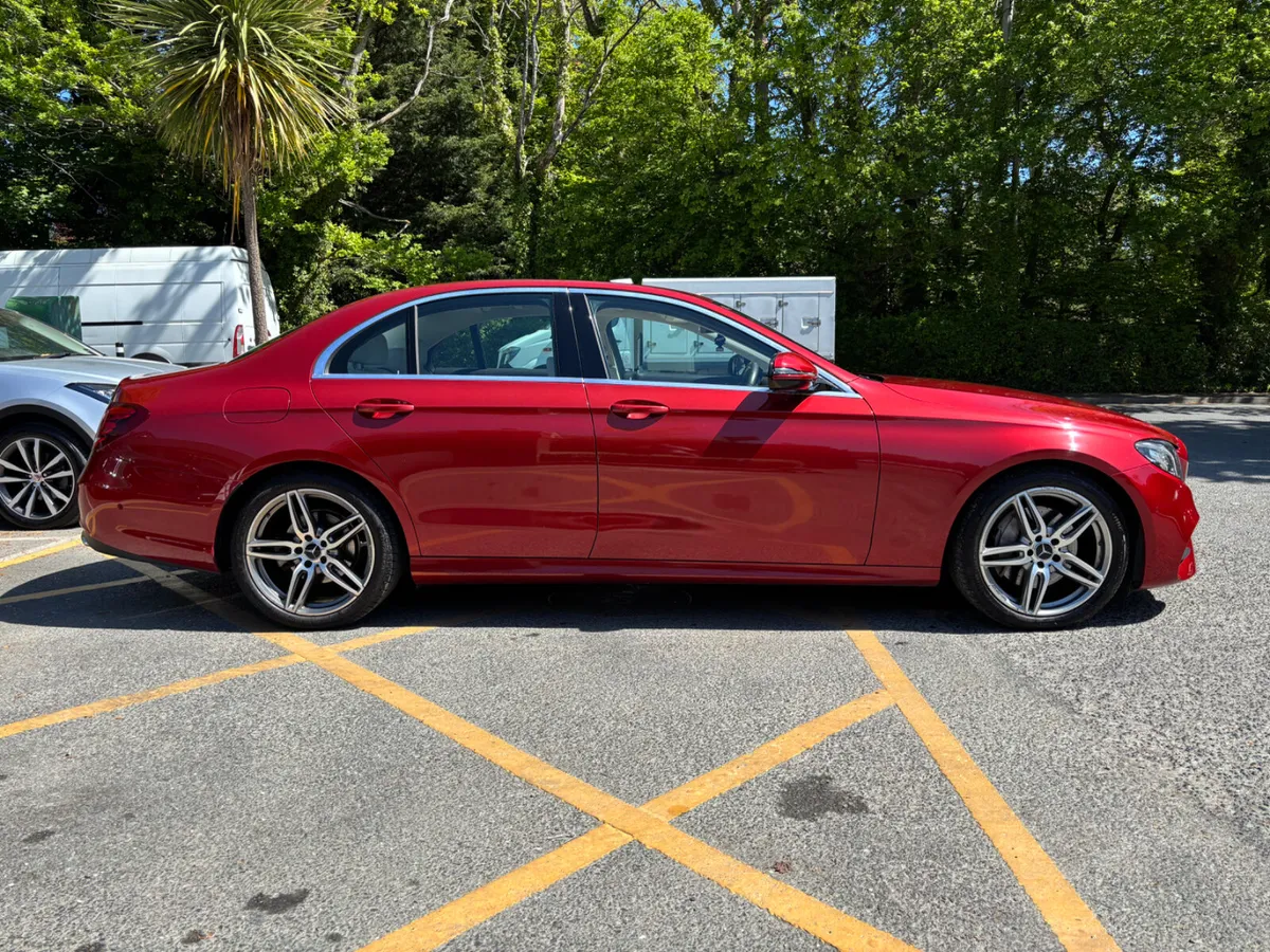 17 E220 D AUTO - AMG LINE / SPEC - NCT 27 - 2 KEYS - Image 4