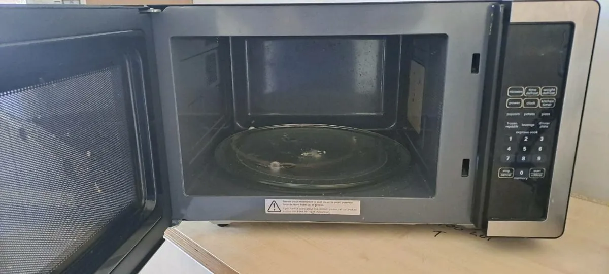 Kenwood Microwave - Image 2