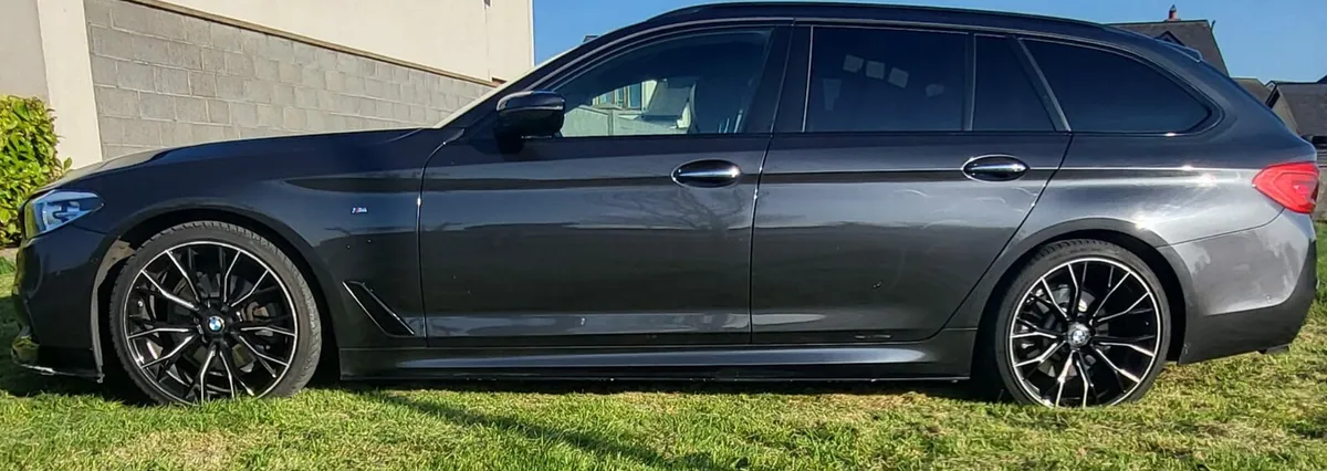 2018 BMW 520d M Sport Touring - Image 1