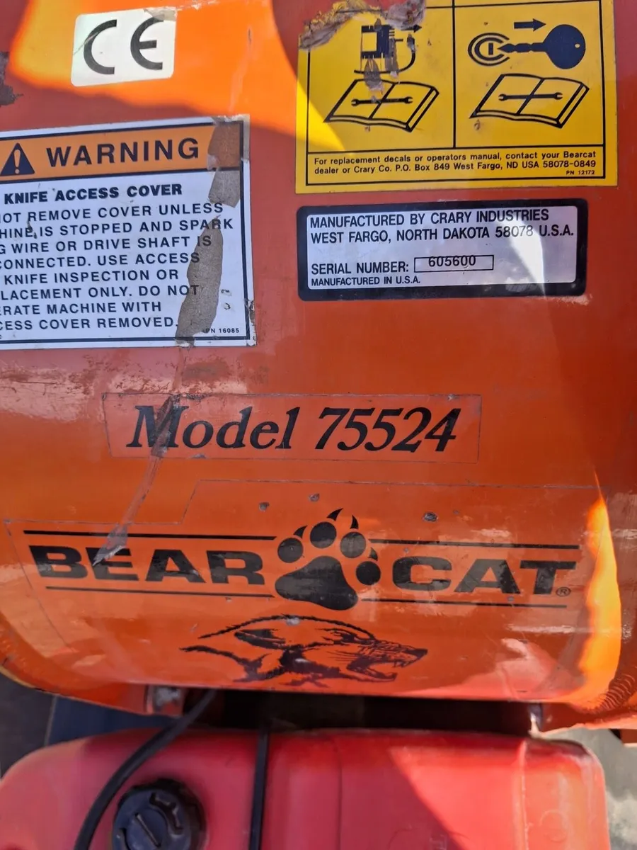 Bearcat Chipper and Shreader - Image 2