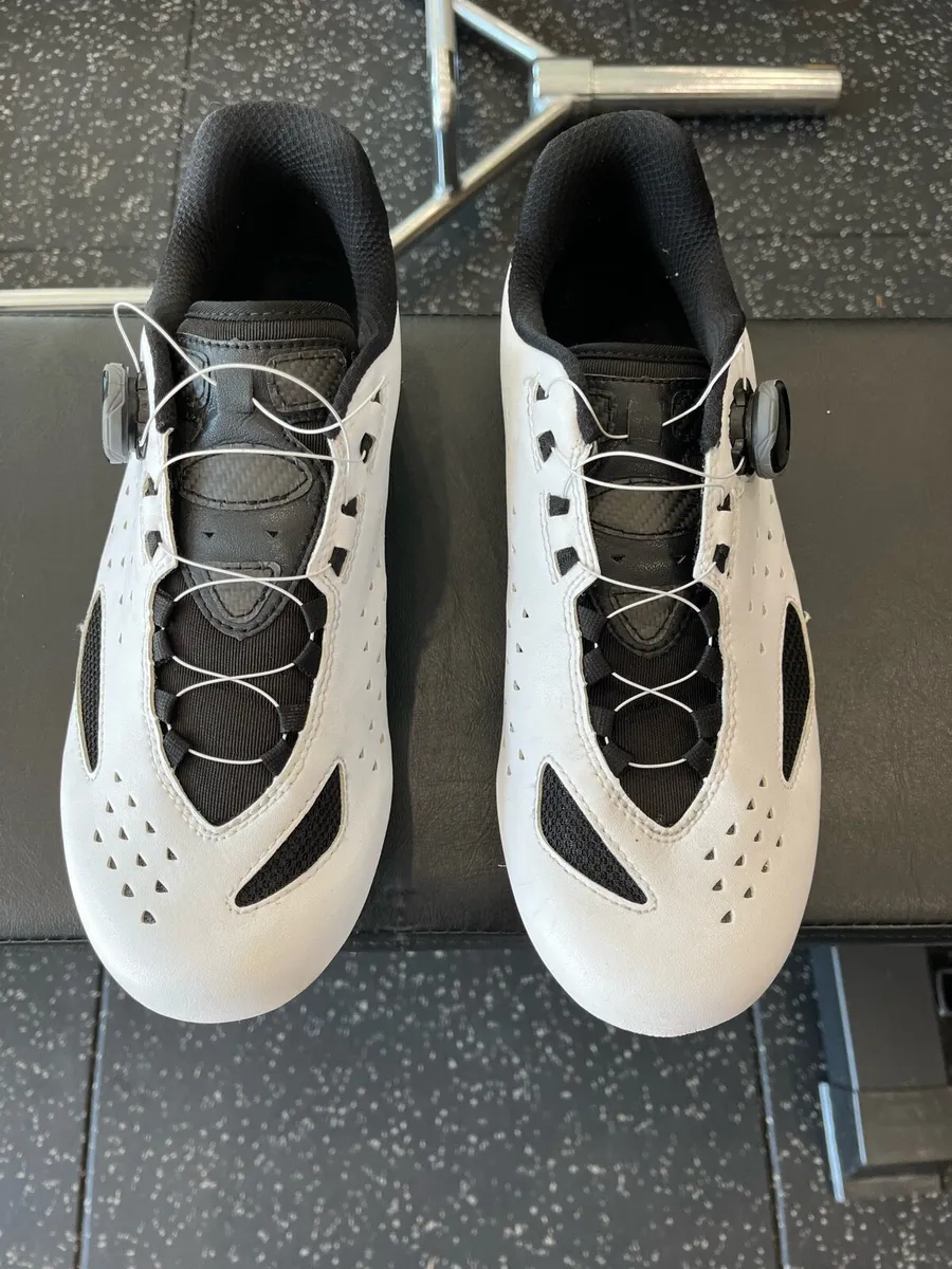 Lake CX219 Cycling Shoes Size 9.5 (44.5) - Image 2