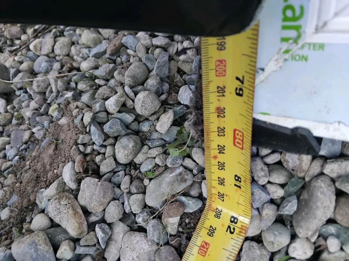 2 pvc angle windows - Image 3