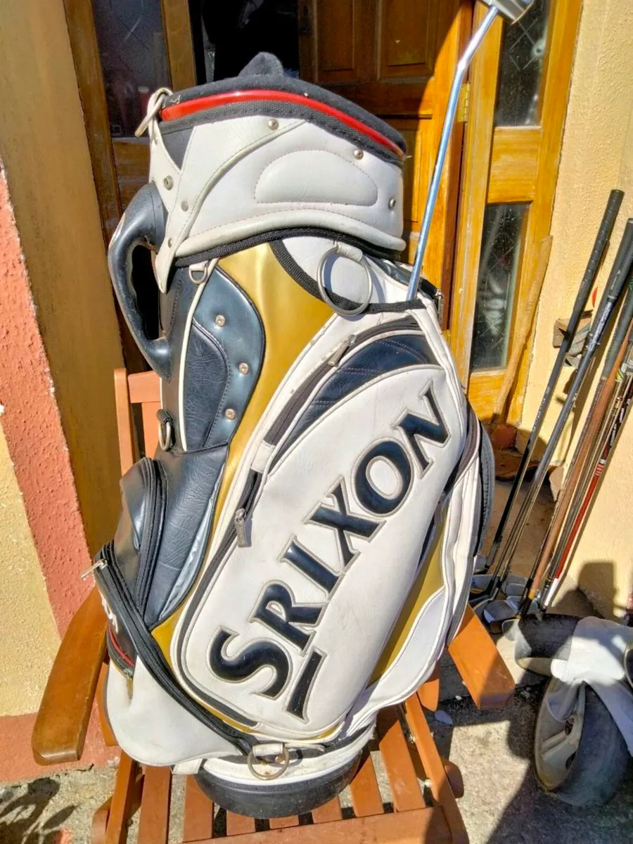 Srixon golf bag - Image 1