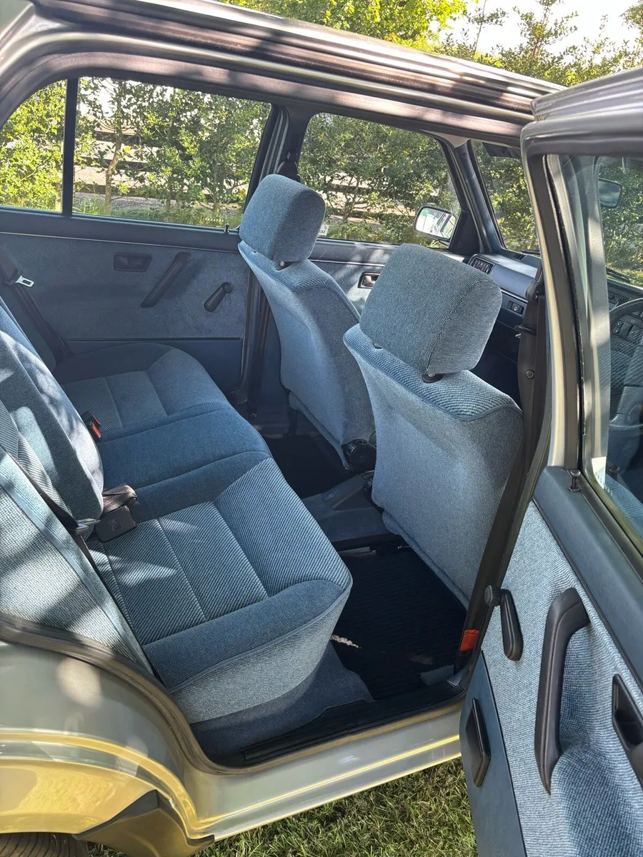 Volkswagen Jetta - Image 3