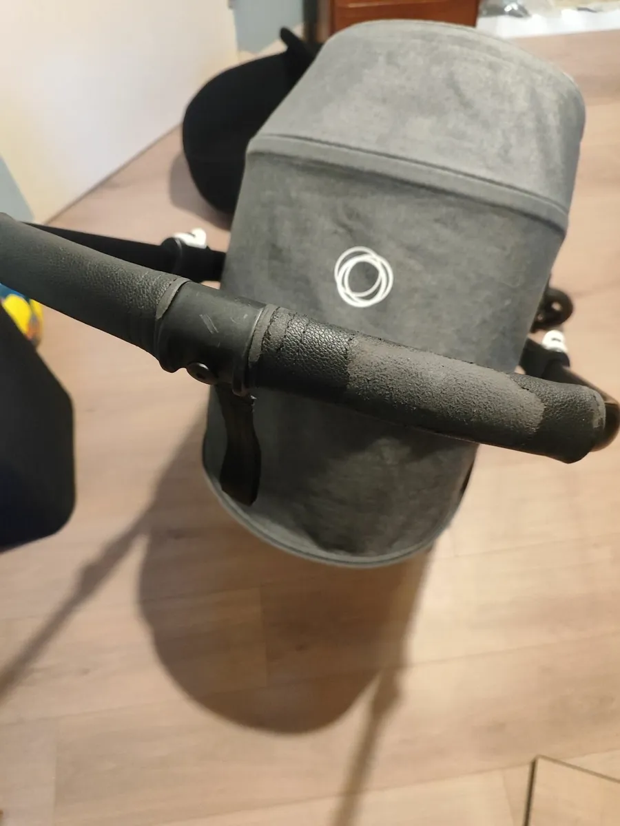 Bugaboo bee 5 bundle - Image 1