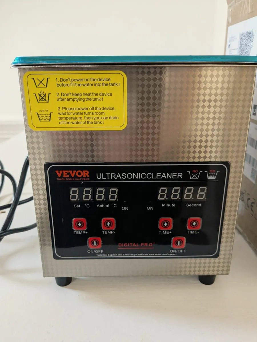 VEVOR Ultrasonic Cleaner with Digital Timer & Heat - Image 4