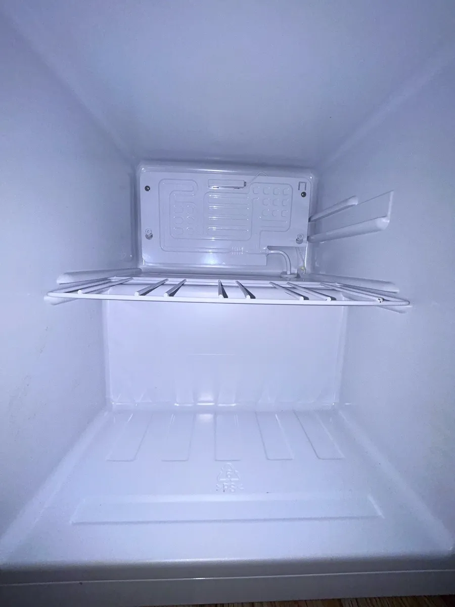 Logik mini fridge - Image 1