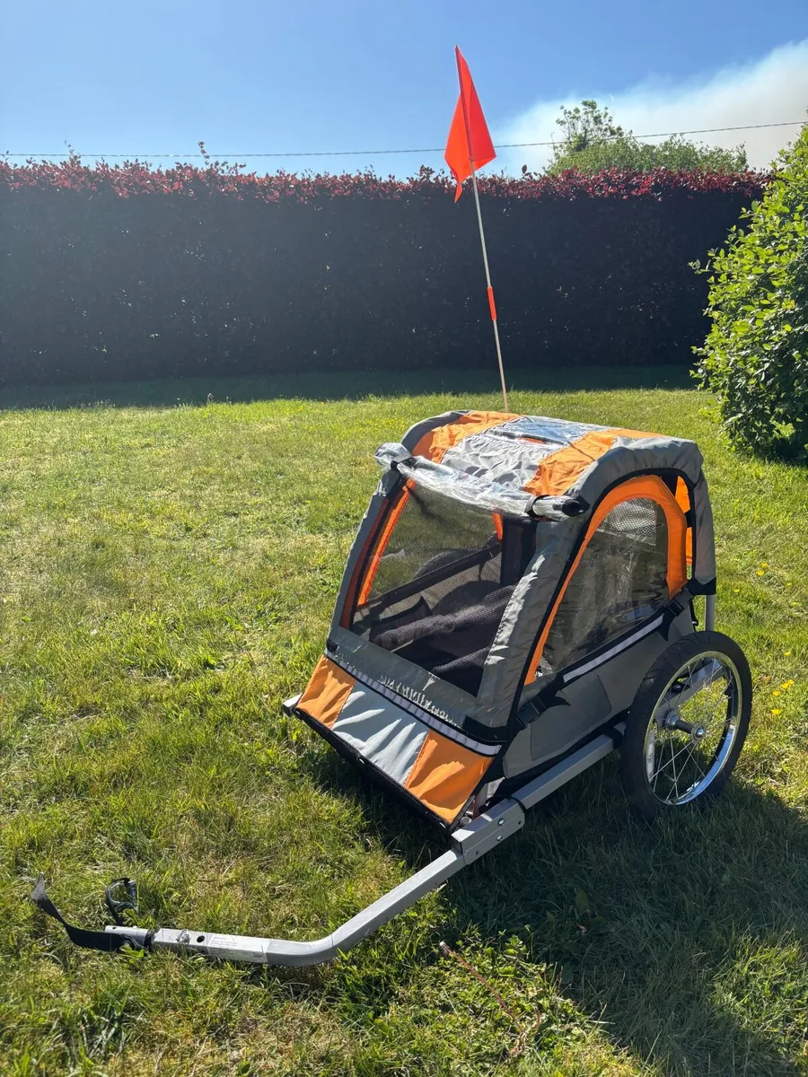Child bike carrier like NEW - Image 1