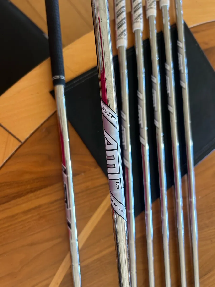 Titleist AP2&3 irons - Image 2