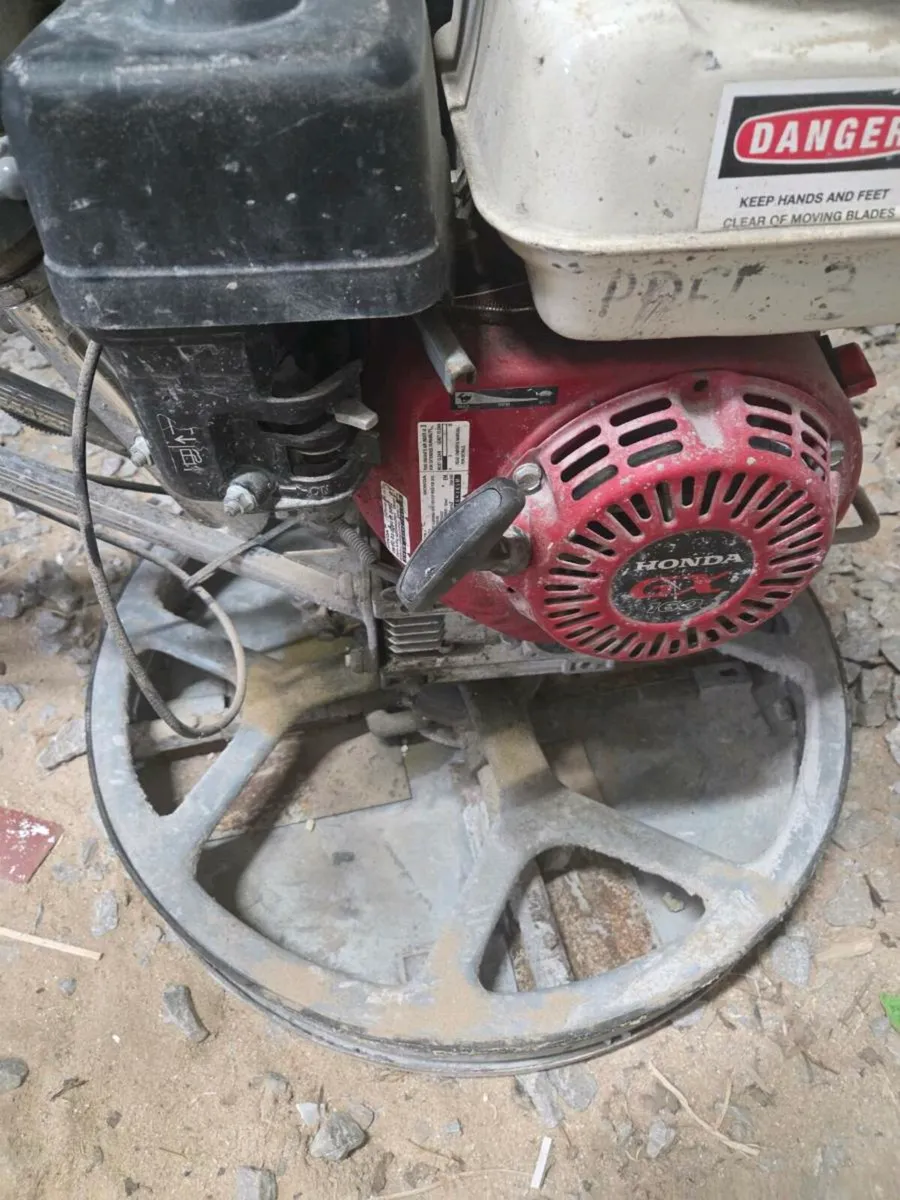 floating machine for concrete - Image 1
