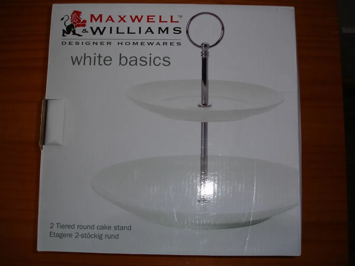 New  Maxwell & Williams  2 Tiered  Cake Stand