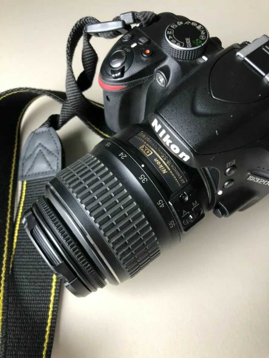 Nikon D3200 Camera + Kit Lens - Image 4