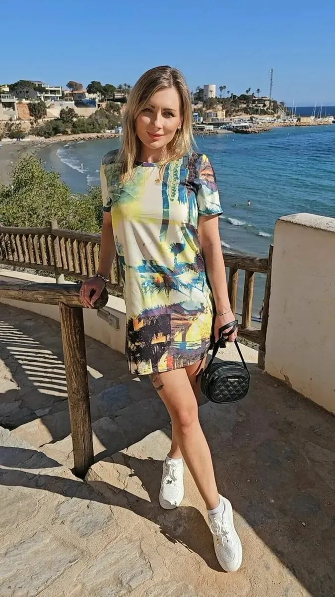 Sunset dress 6-8 - Image 1