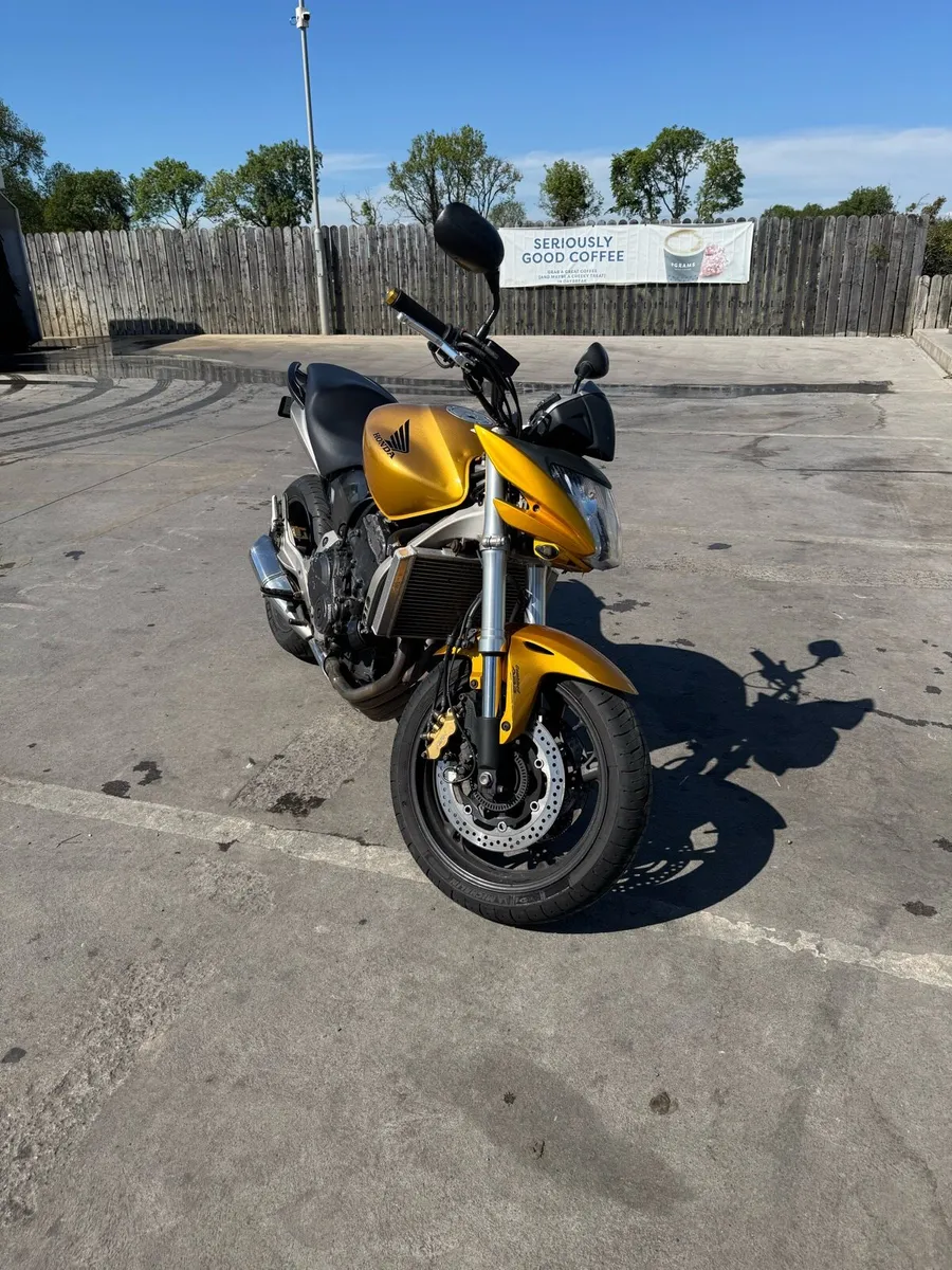 Honda Hornet 600 - Image 4