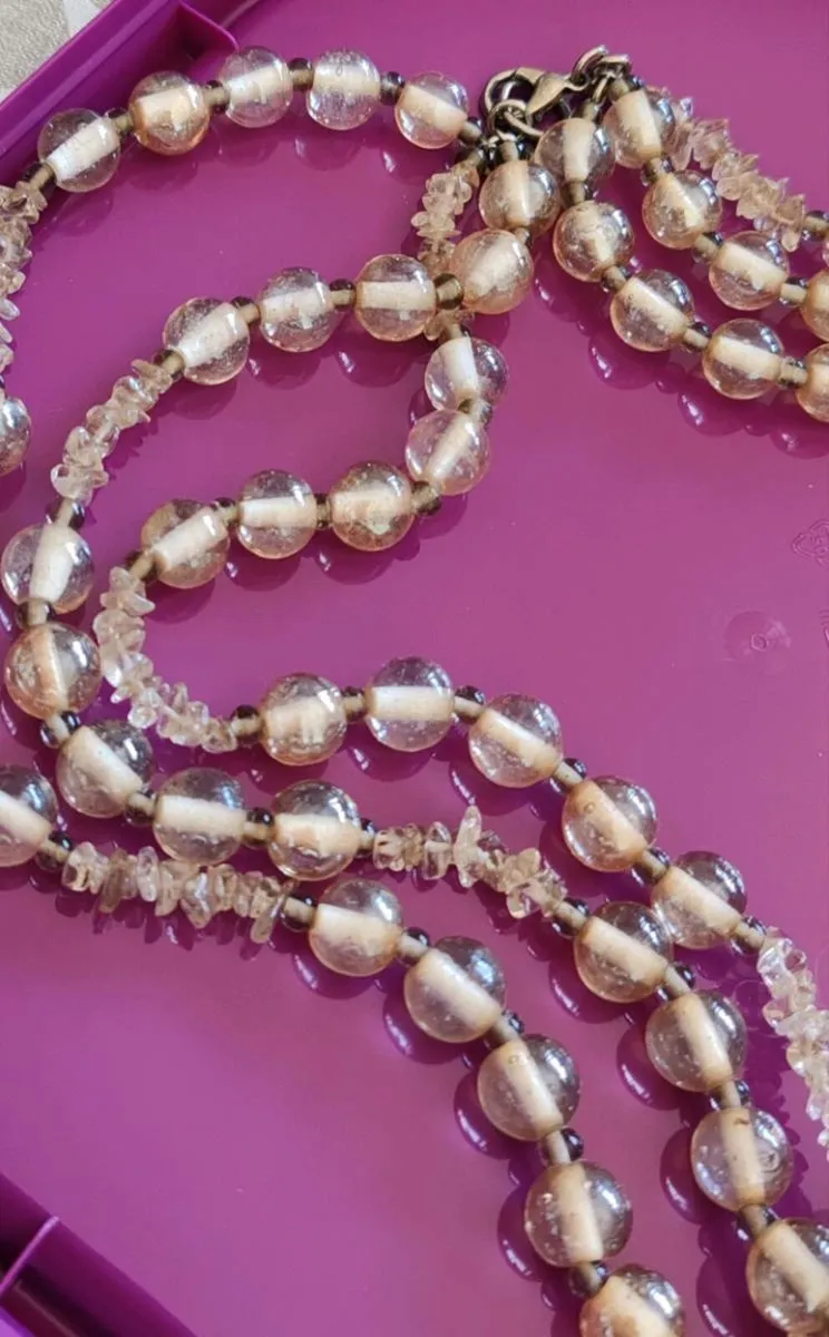 Vintage glass 3 strand necklace - Image 4