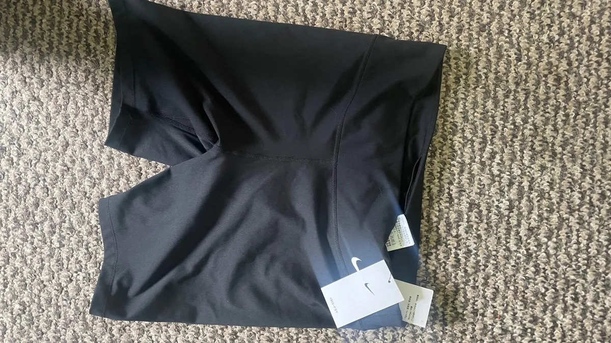 New Nike shorts large - Image 3