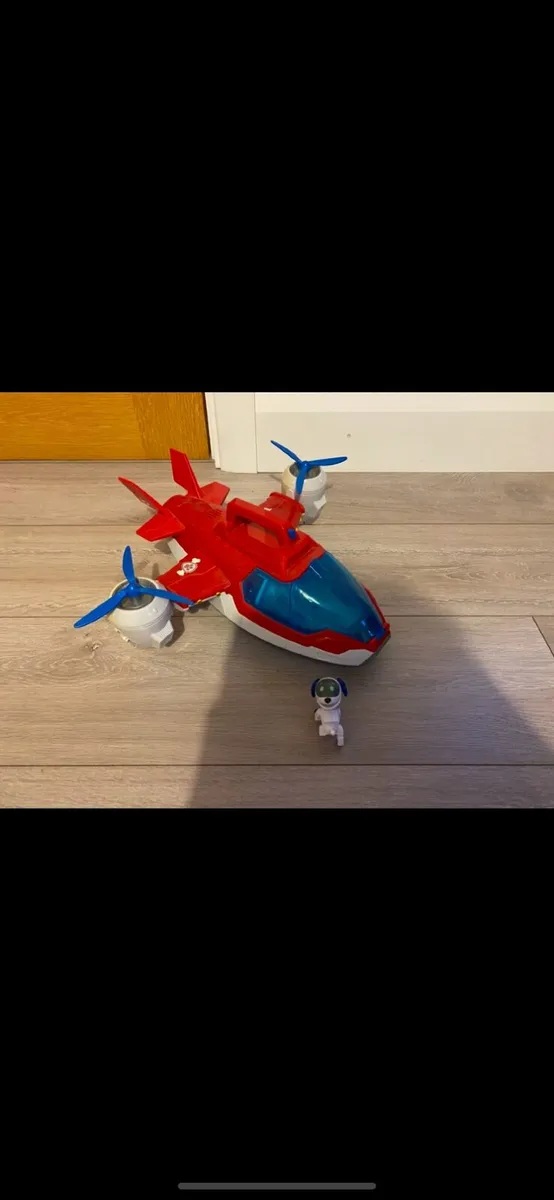 Paw Patrol- Excellent condition - Image 4