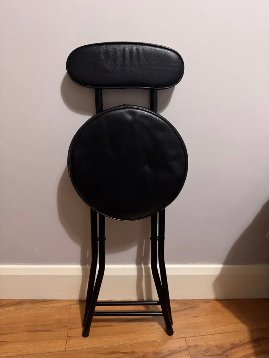 Folding chair - Image 2