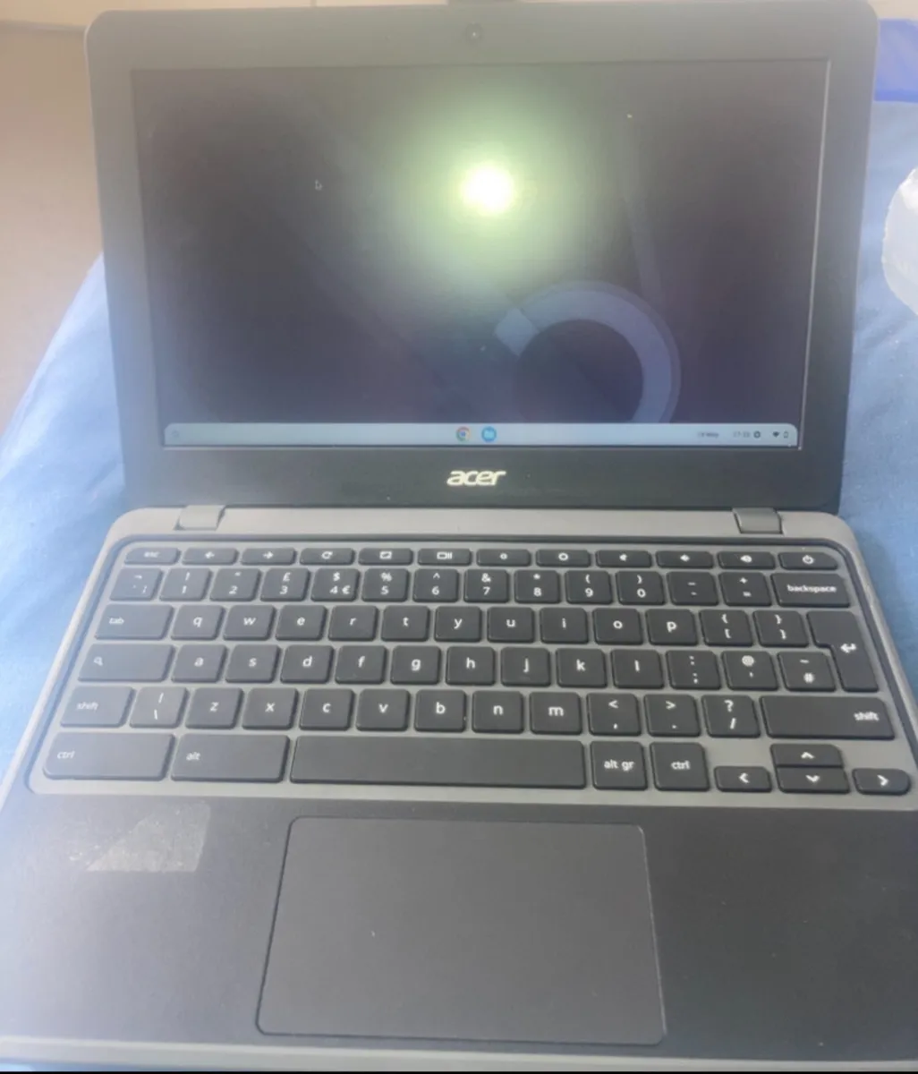 Chrome book - Image 1