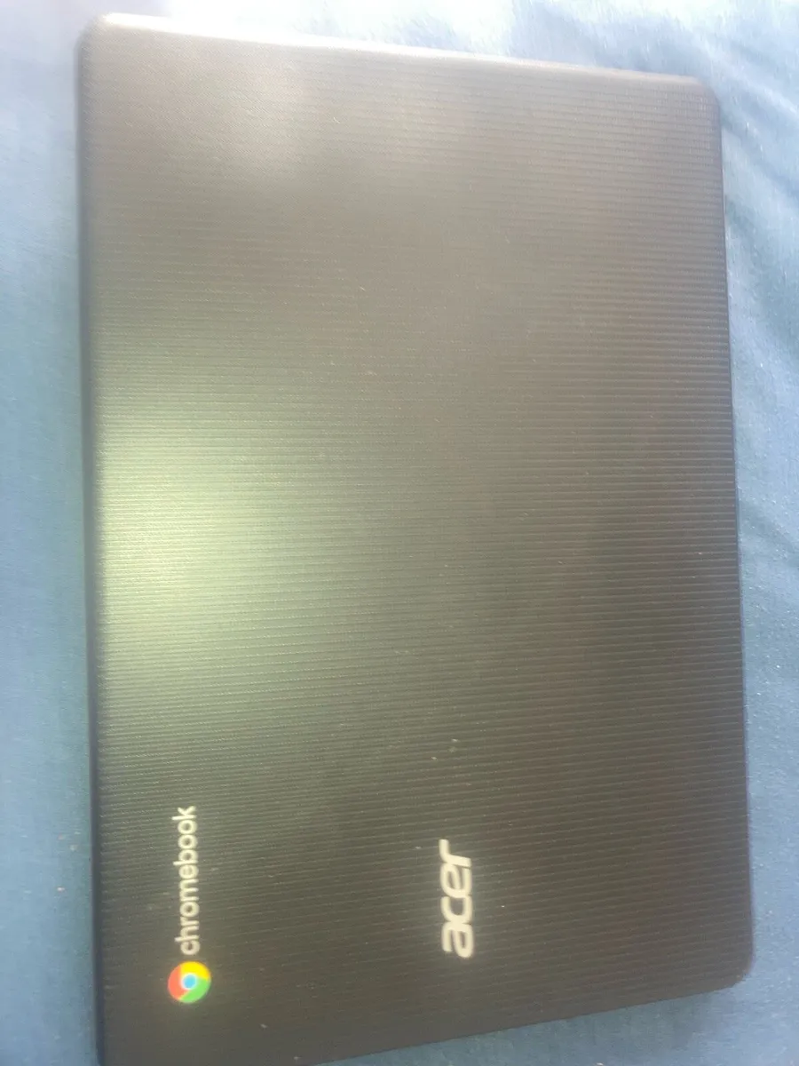 Chrome book - Image 2
