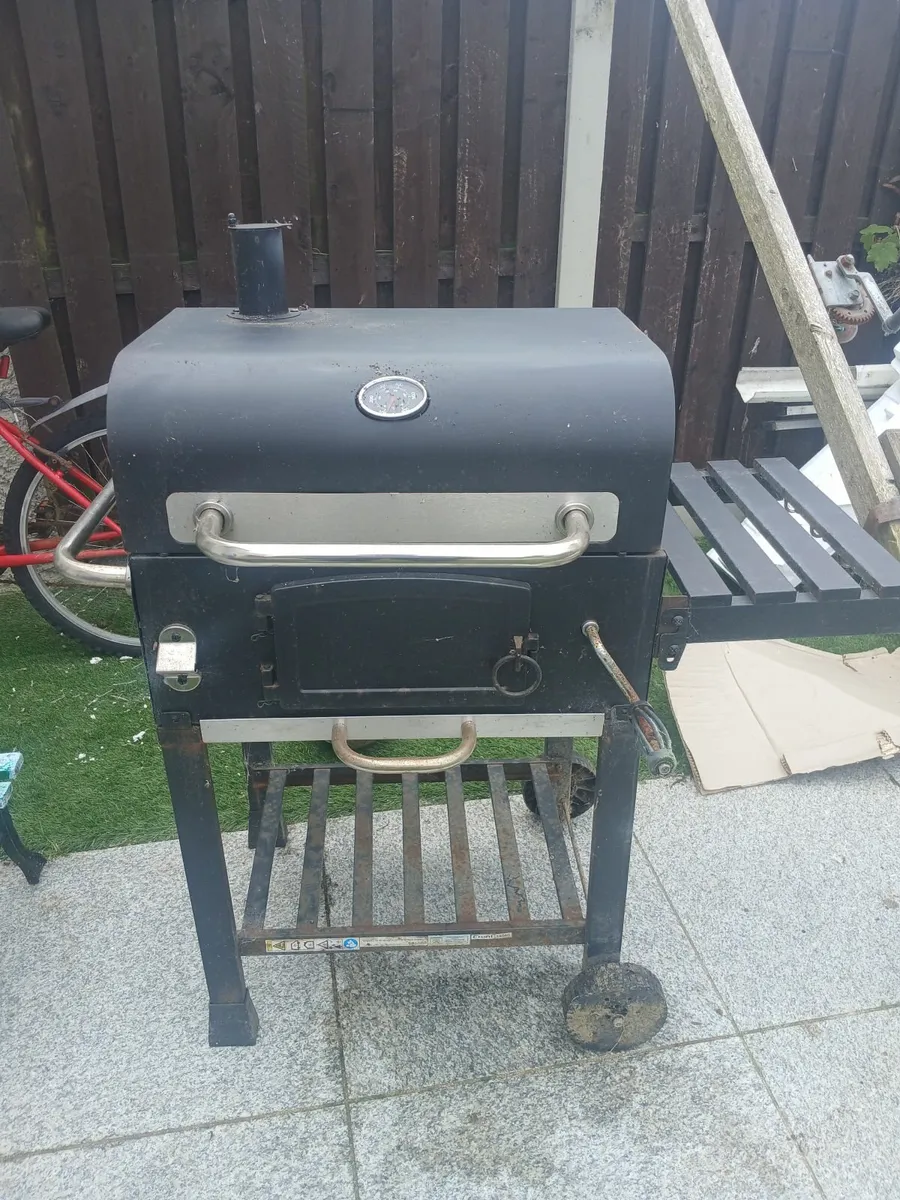 Barbecue - Image 1