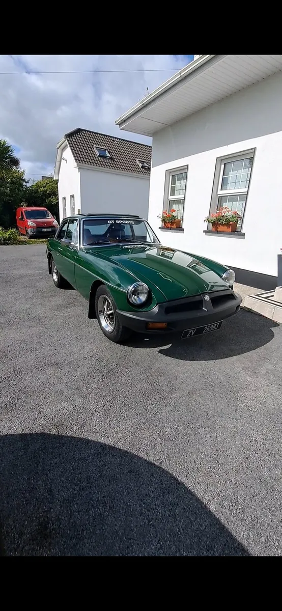 MGB GT - Image 1