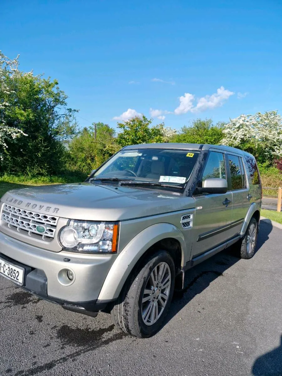 Discovery 4 crew cab 5 seater - Image 3
