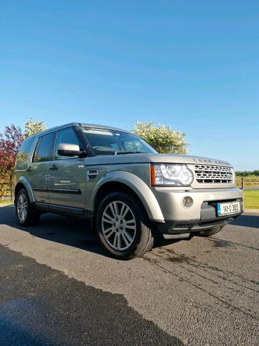 Discovery 4 crew cab 5 seater - Image 2