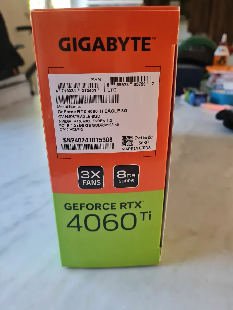 4060 ti eagle 3 fan never used - Image 4